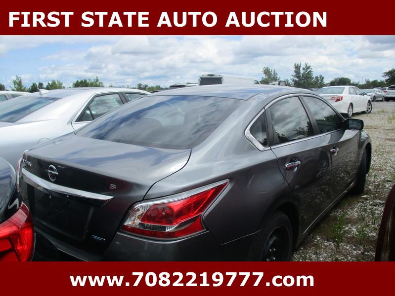 Nissan Altima  2014