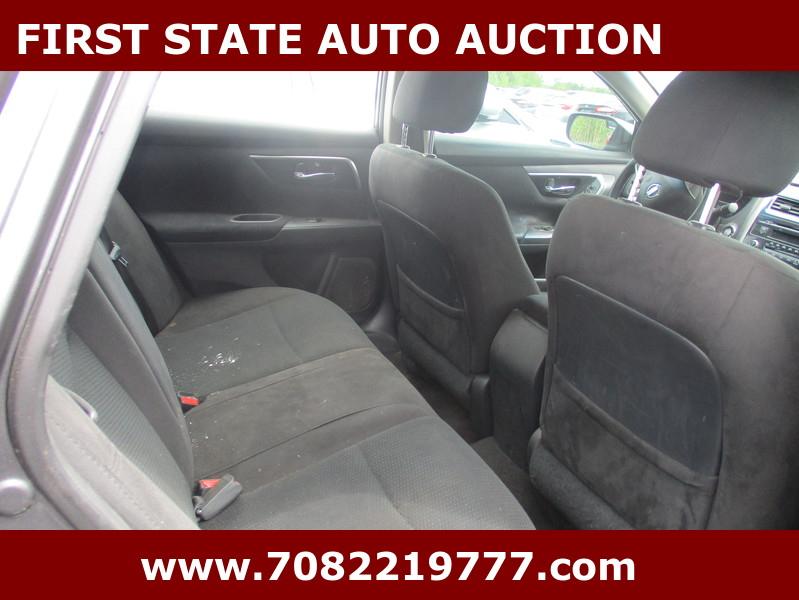 Nissan Altima  2014