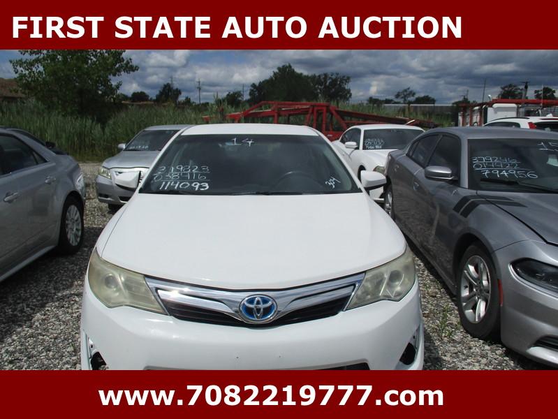 Toyota Camry  2014