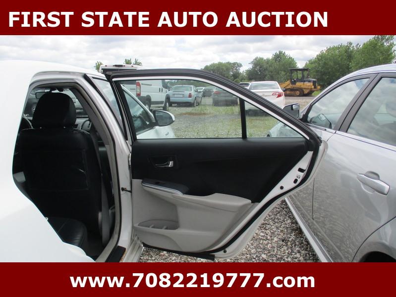 Toyota Camry  2014