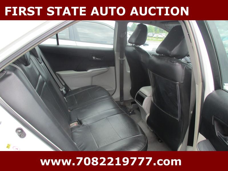 Toyota Camry  2014