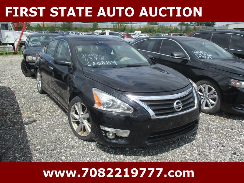 Nissan Altima  2014