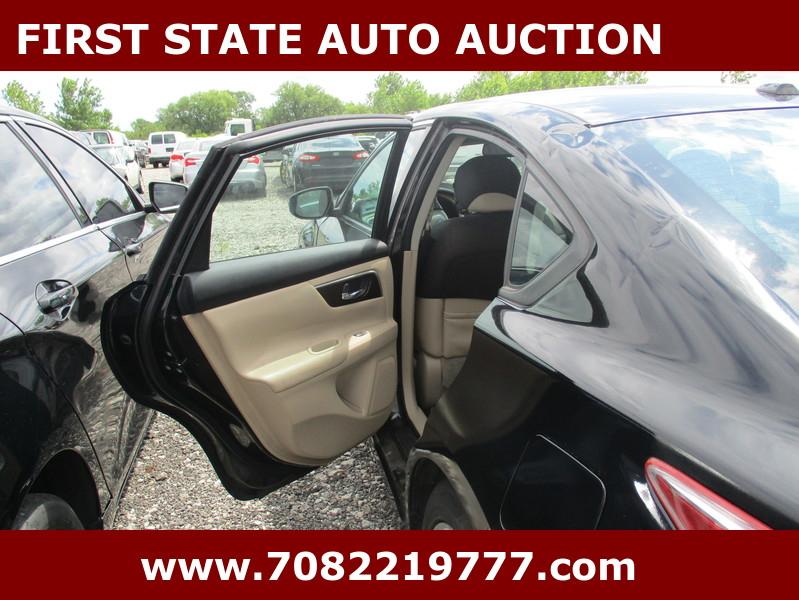 Nissan Altima  2014