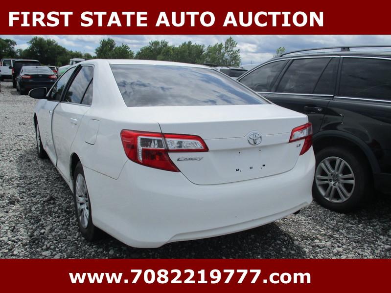 Toyota Camry  2012