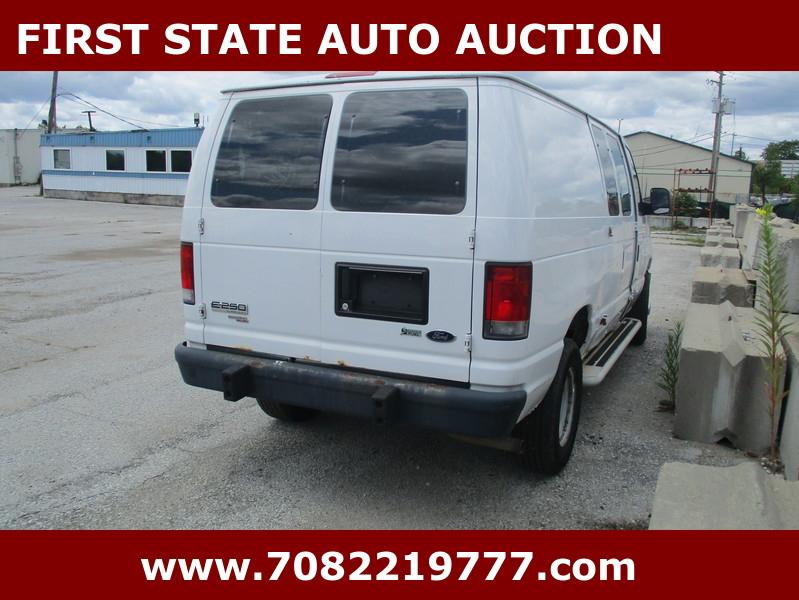 Ford Econoline  2013