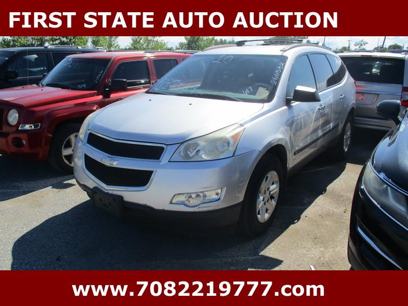 Chevrolet Traverse LS AWD 2010