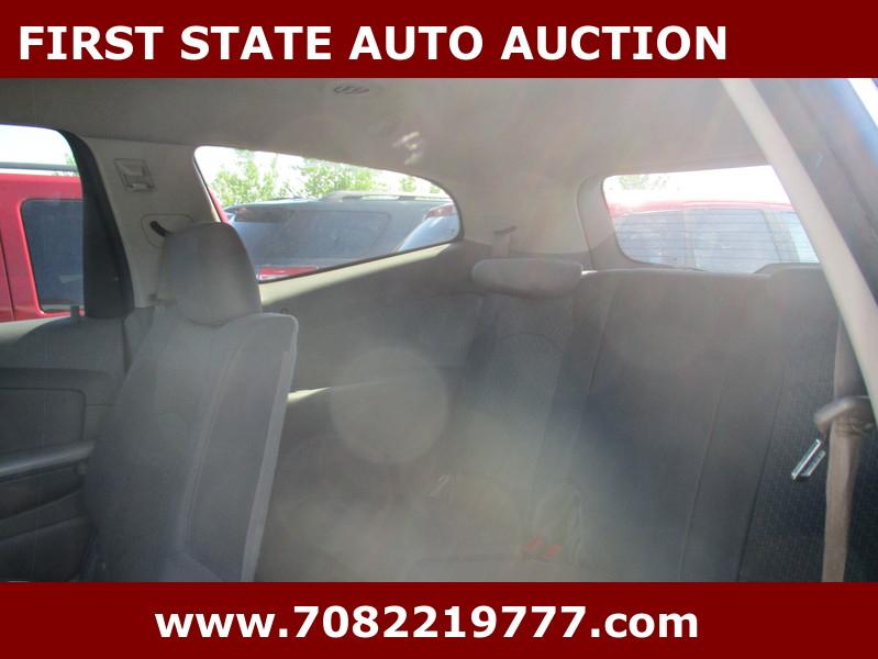 Chevrolet Traverse LS AWD 2010