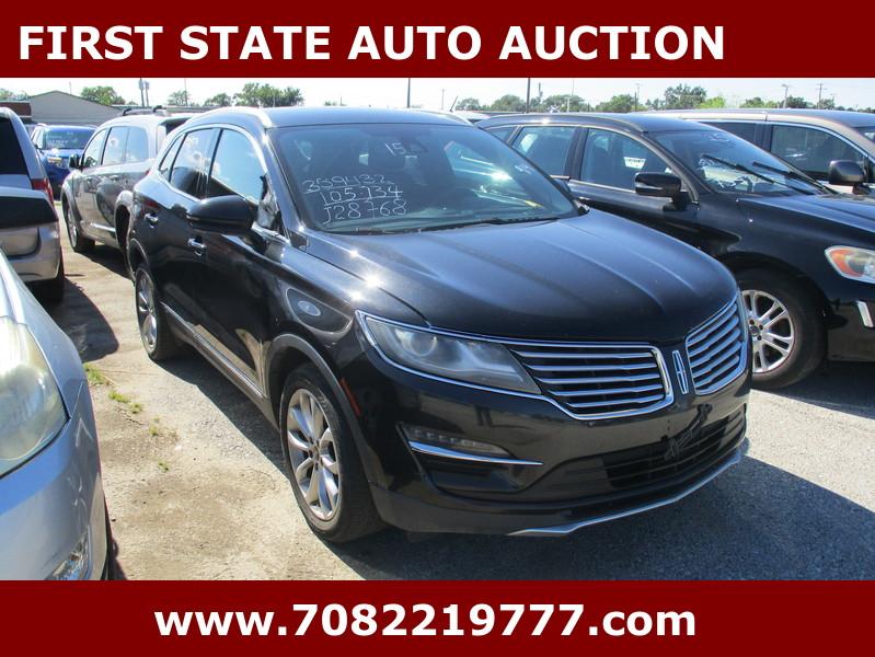 Lincoln MKC  2015