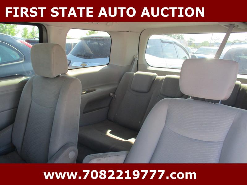 Nissan Quest  2014
