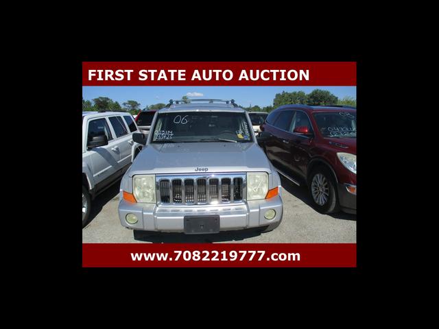 Silver 2006 Jeep Commander SUV / Crossover Four-Wheel Drive