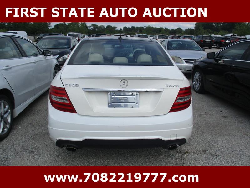 Mercedes-Benz C-Class  2012