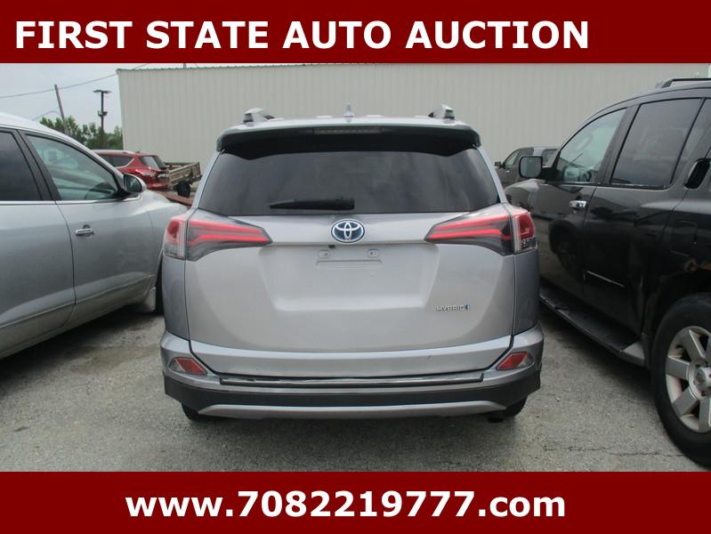 Toyota RAV4  2014