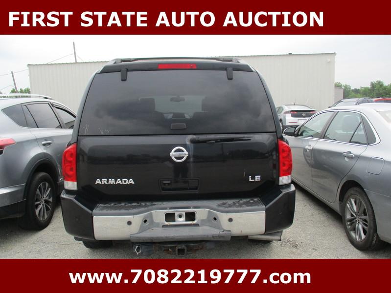 Nissan Armada  2005