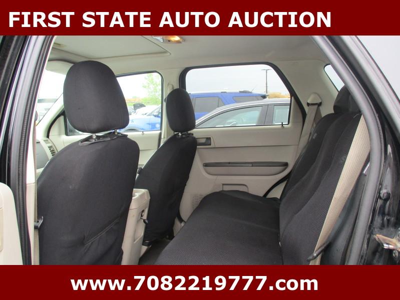 Ford Escape  2008