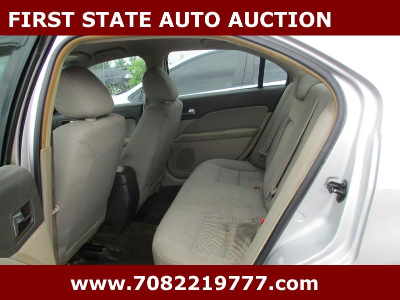 Ford Fusion  2011
