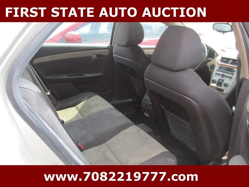 Chevrolet Malibu  2012