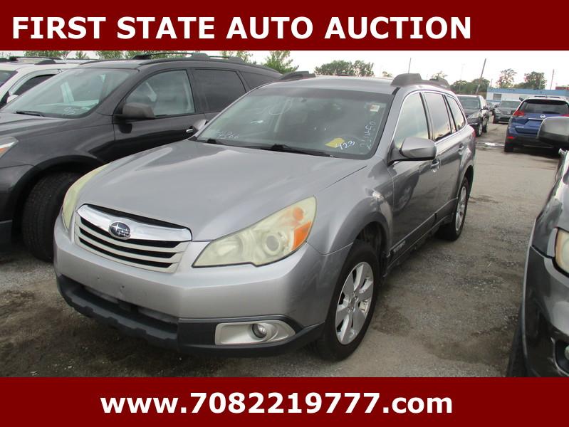 Subaru Outback  2010
