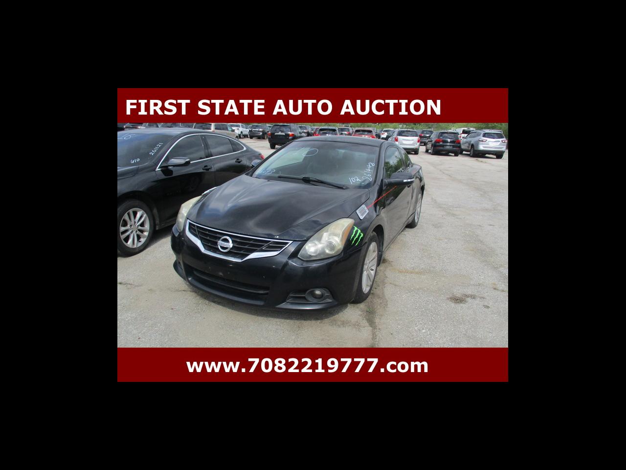 Nissan Altima  2010