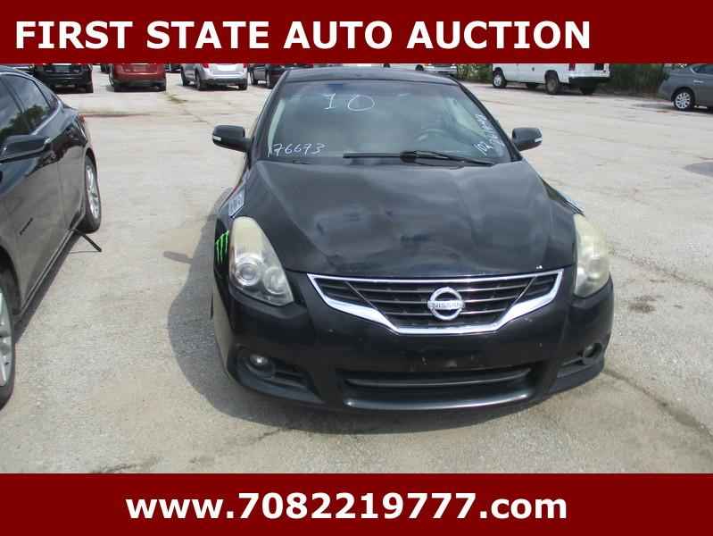 Nissan Altima  2010