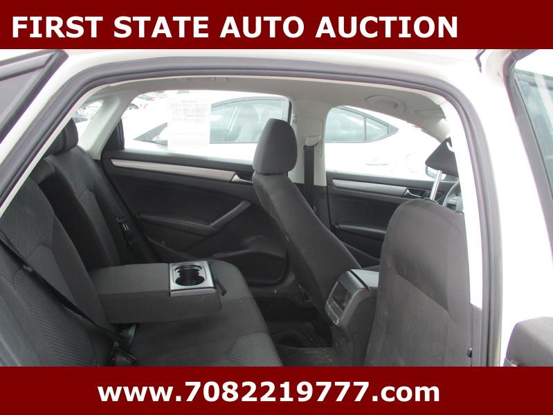 Volkswagen Passat  2013