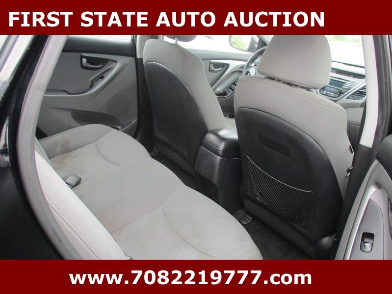 Hyundai Elantra  2016