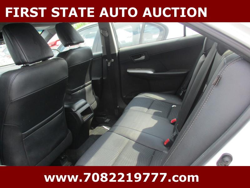 Toyota Camry  2013