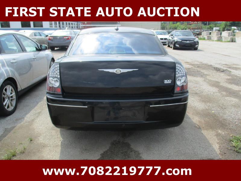 Chrysler 300  2005