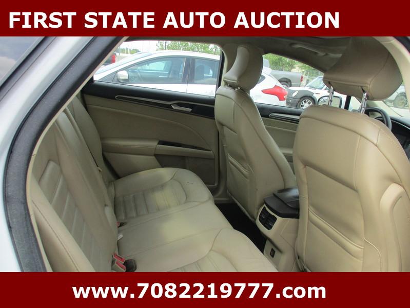 Ford Fusion  2016