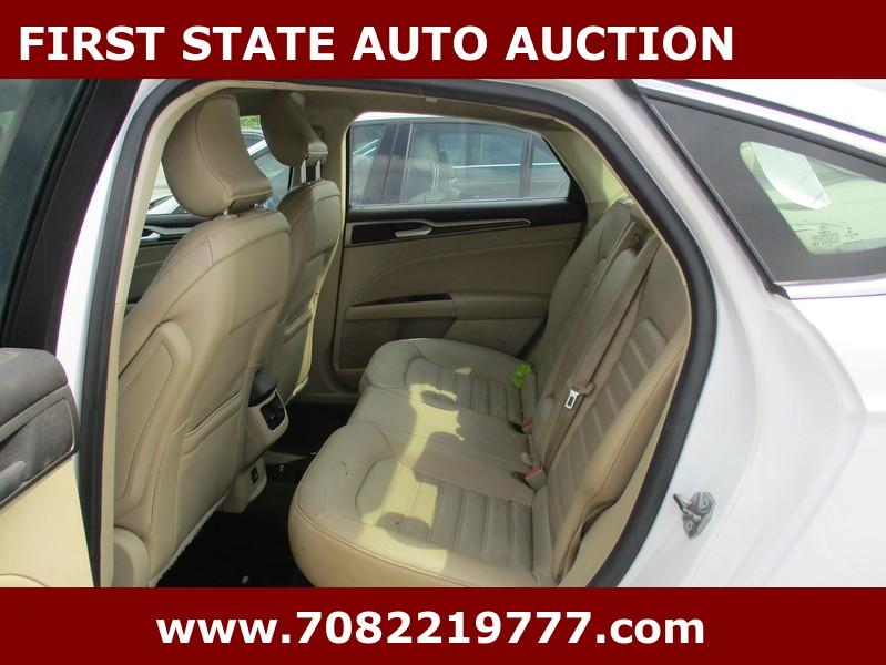 Ford Fusion  2016