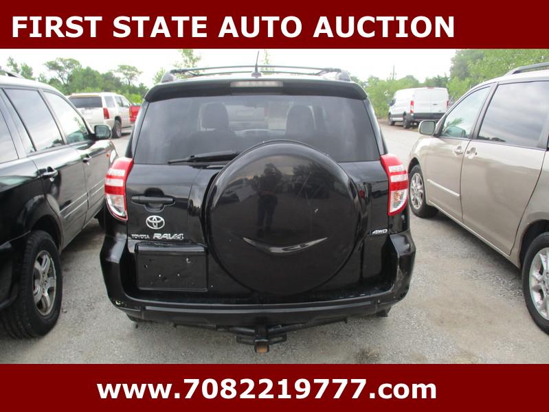 Toyota RAV4  2010