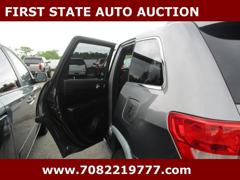 Jeep Grand Cherokee  2011