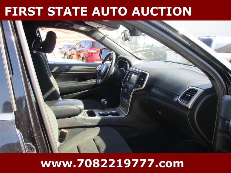 Jeep Grand Cherokee 4dr Laredo 4WD 2012