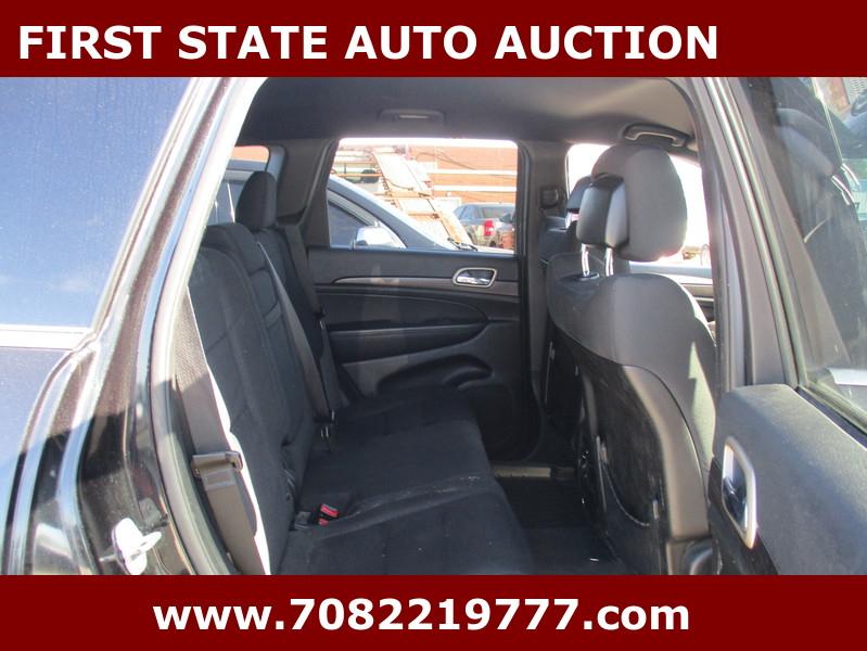 Jeep Grand Cherokee 4dr Laredo 4WD 2012