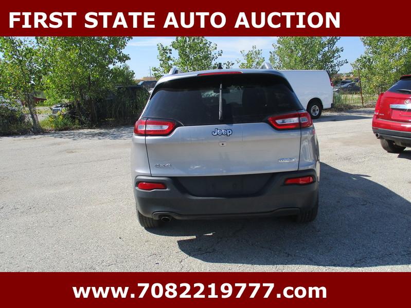Jeep Grand Cherokee L Laredo 4D SUV 4WD 2016