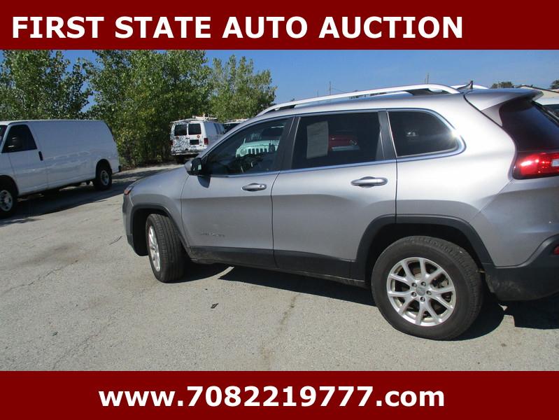 Jeep Grand Cherokee L Laredo 4D SUV 4WD 2016