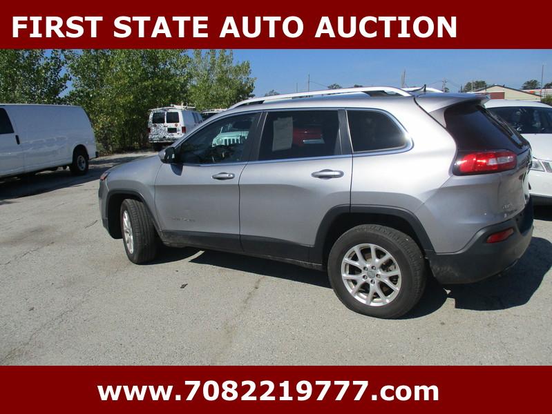 Jeep Grand Cherokee L Laredo 4D SUV 4WD 2016