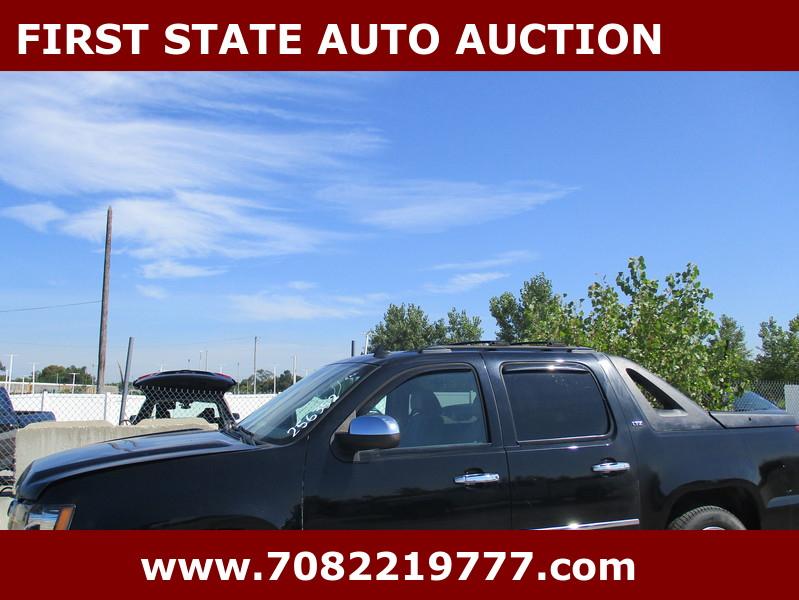 Chevrolet Avalanche LTZ 2011