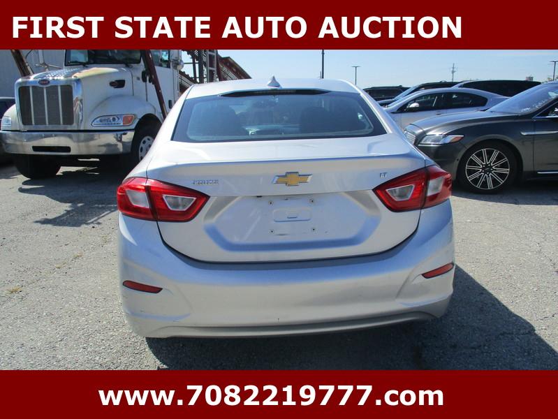 Chevrolet Cruze  2018