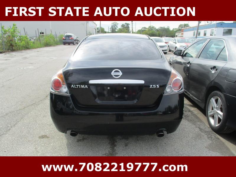 Nissan Altima  2009