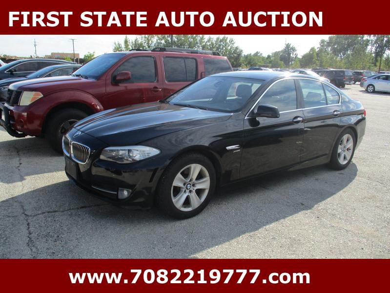 BMW 5-Series 528i xDrive 2012