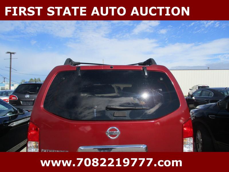 Nissan Pathfinder  2006