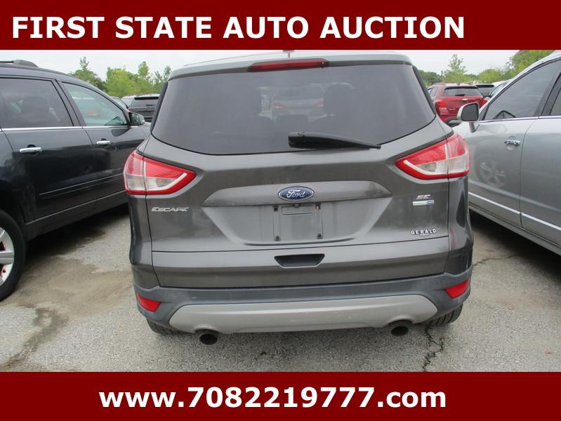 Ford Escape  2015