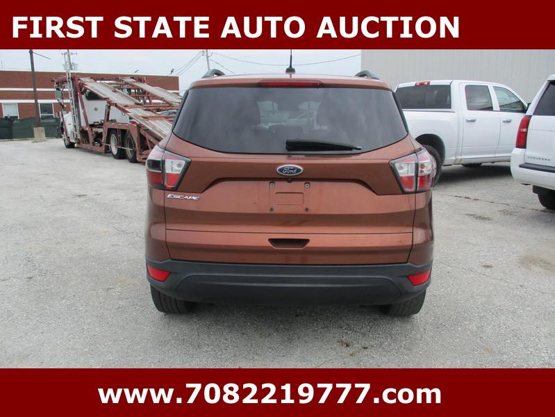 Ford Escape  2017