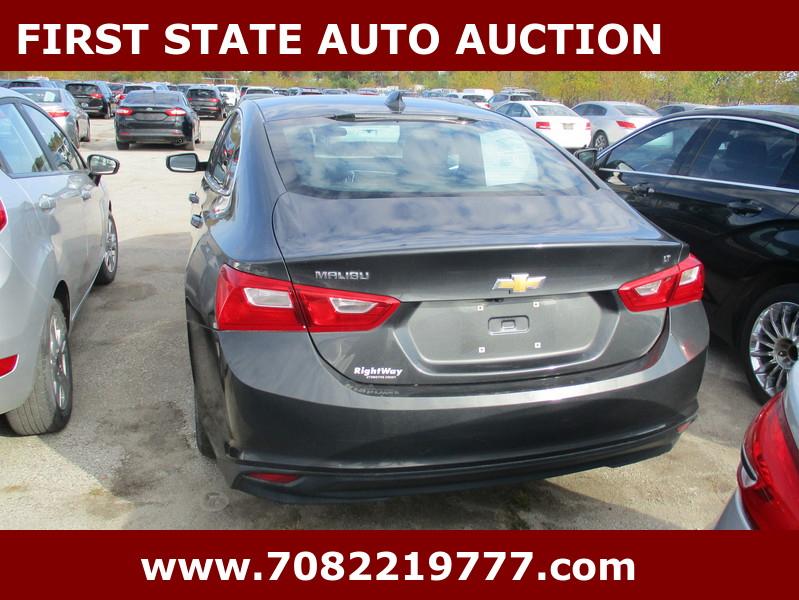 Chevrolet Malibu  2018