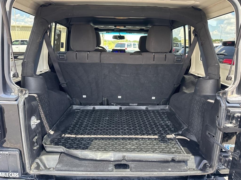 Jeep Wrangler Unlimited Sport 4WD 2014