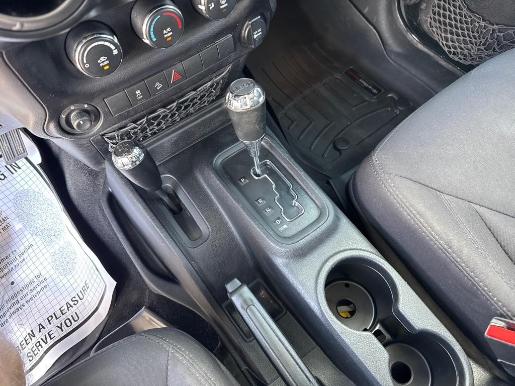 Jeep Wrangler Unlimited Sport 4WD 2014
