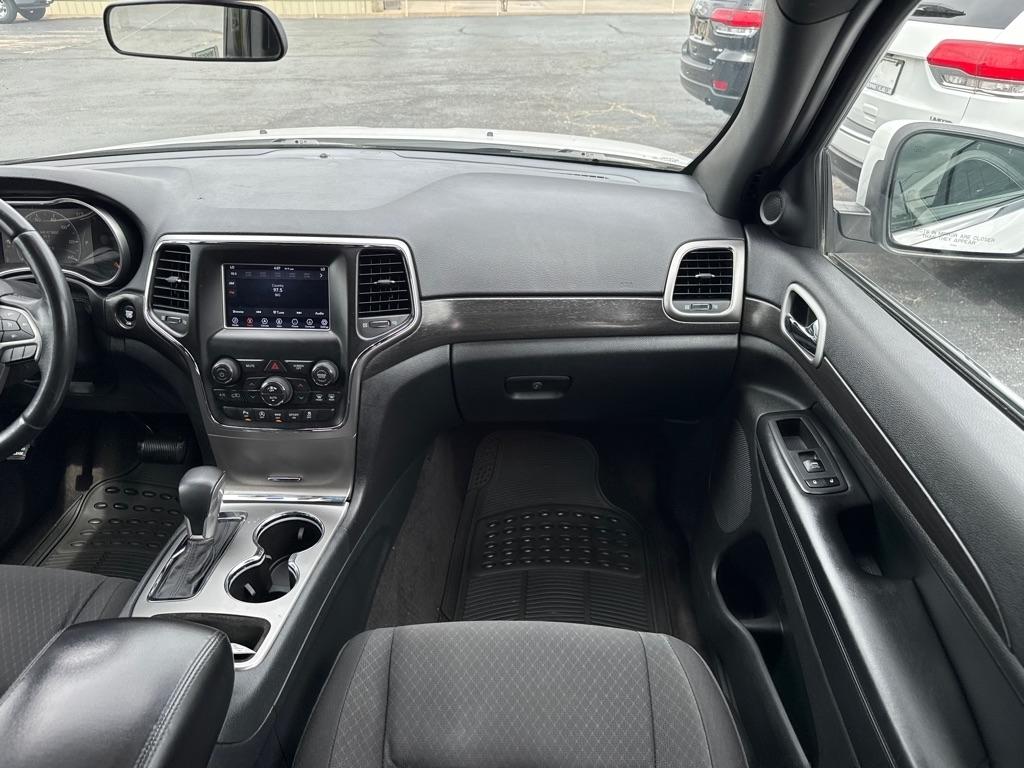 Jeep Grand Cherokee Laredo 2WD 2018