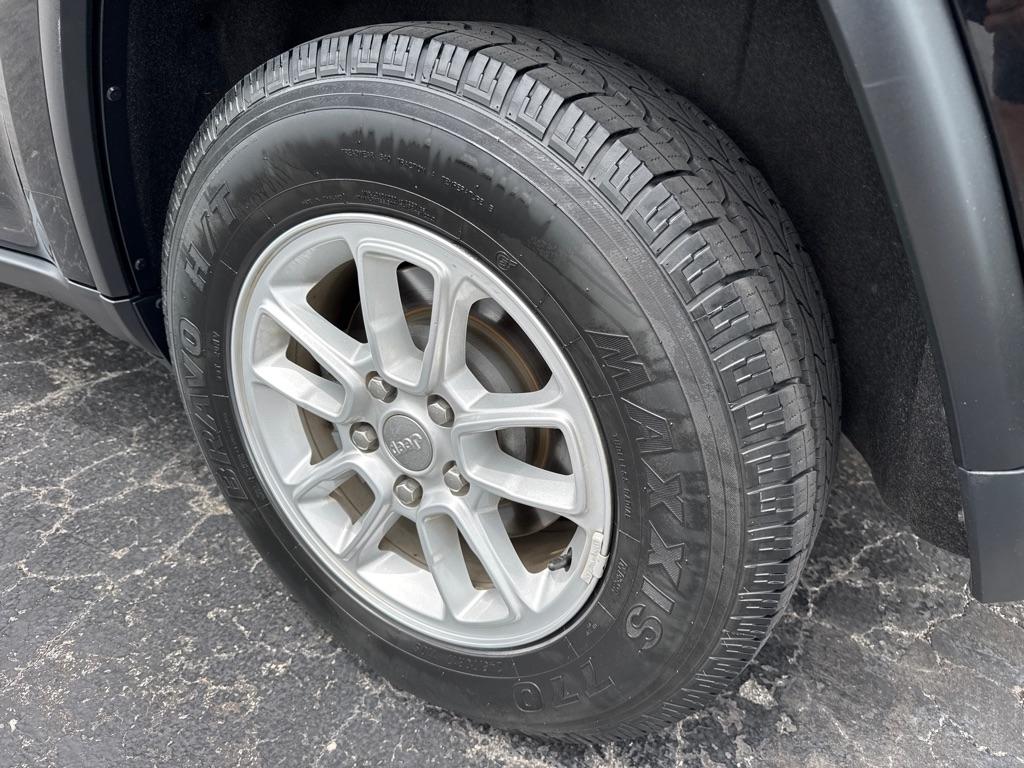 Jeep Grand Cherokee Laredo 4WD 2020