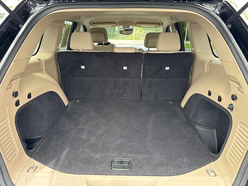 Jeep Grand Cherokee Laredo 4WD 2020