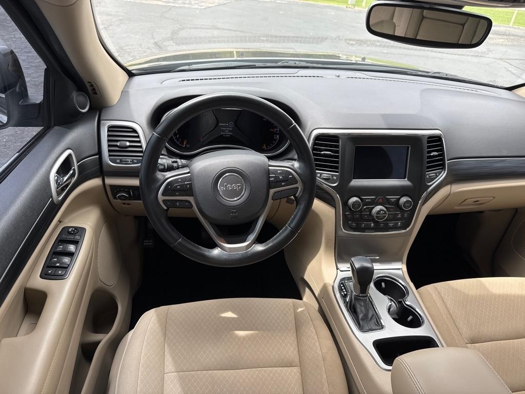 Jeep Grand Cherokee Laredo 4WD 2020